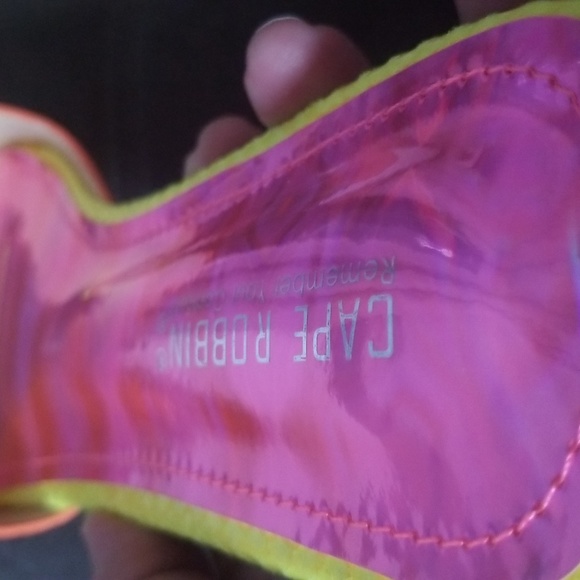 Sandal - Picture 8 of 8